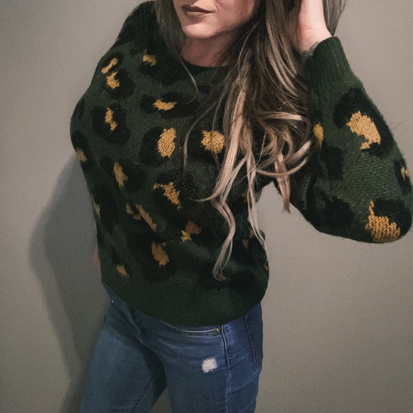 Green Leopard Pull Over Sweater - Picture 1 of 5